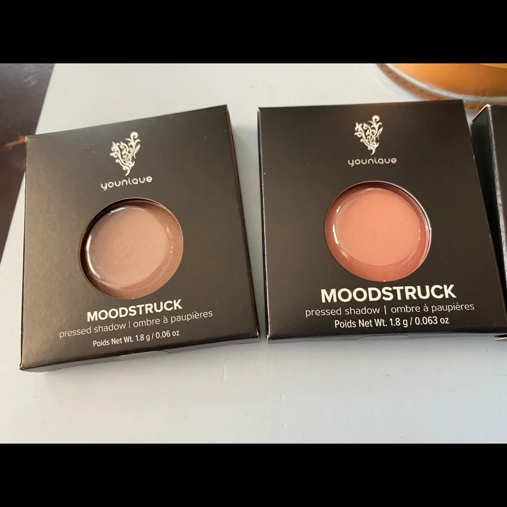 BNIB bundle of 4 presses eyeshadows - Picture 6 of 10